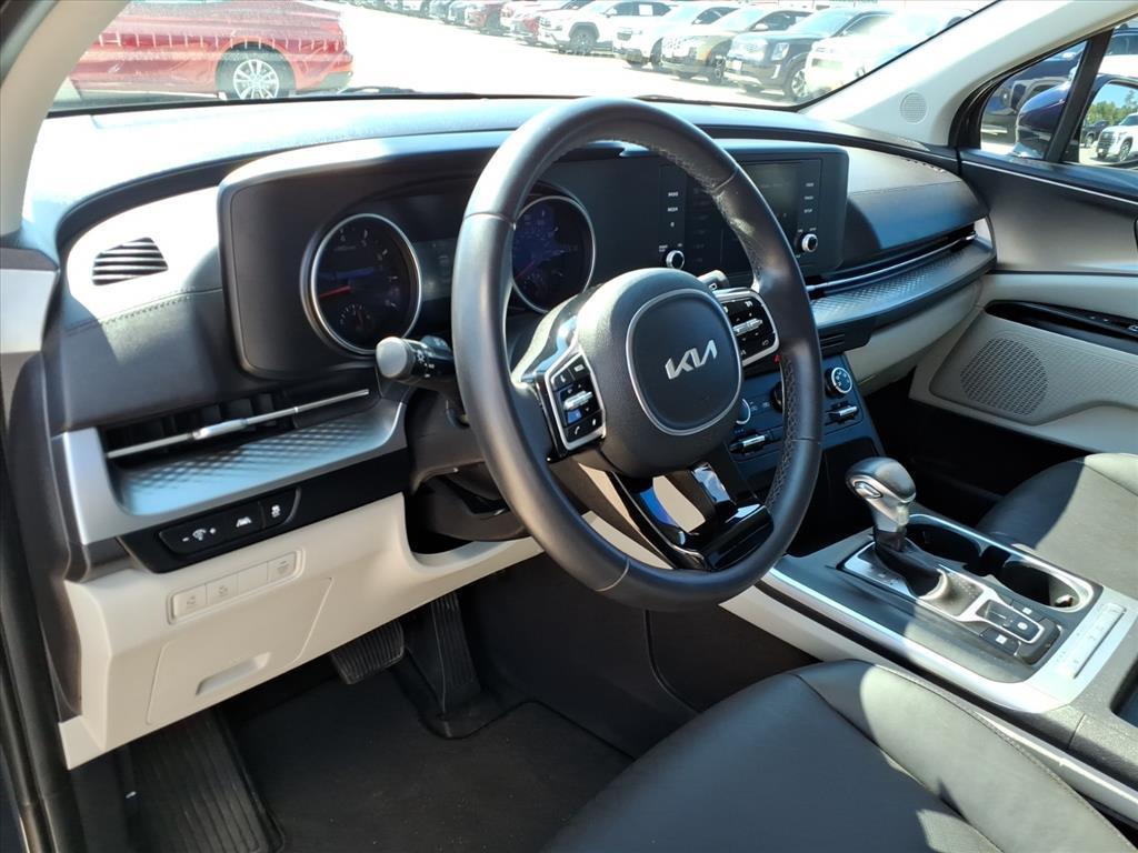 used 2024 Kia Carnival car, priced at $31,248