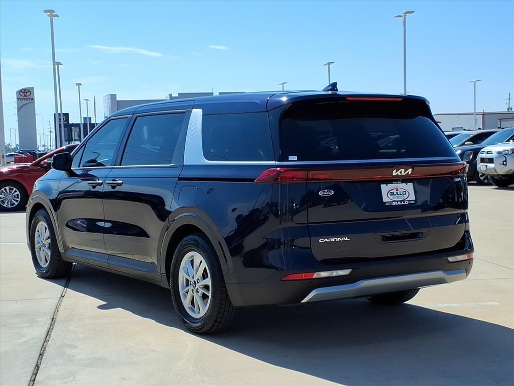 used 2024 Kia Carnival car, priced at $31,248