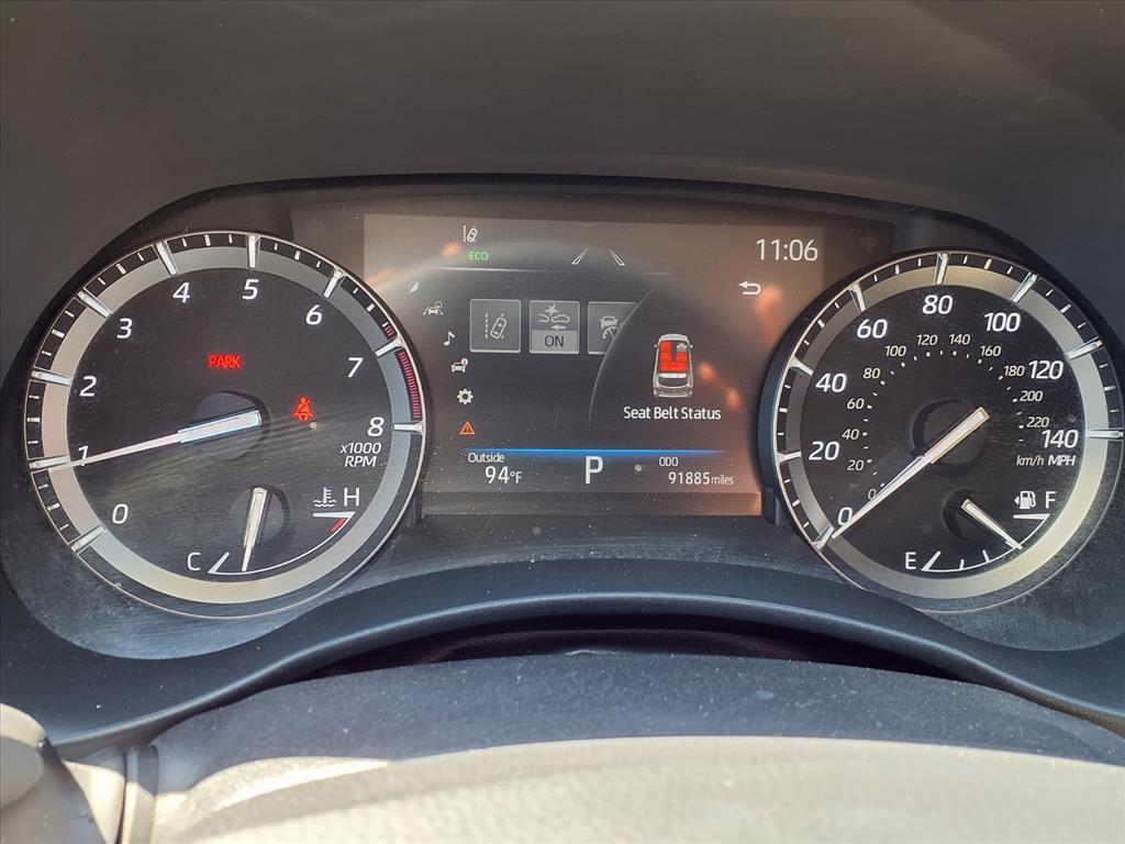 used 2021 Toyota Highlander car, priced at $28,748