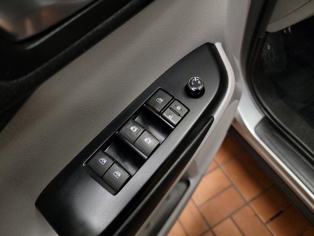 used 2017 Toyota Highlander car, priced at $23,995