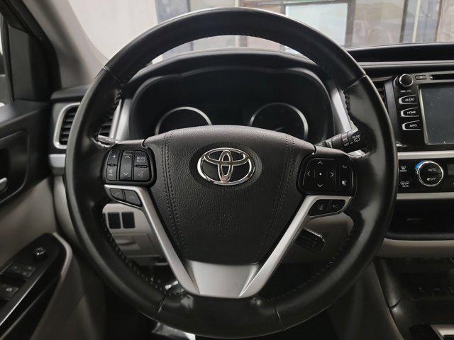 used 2017 Toyota Highlander car, priced at $23,995