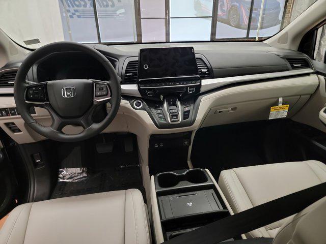 new 2025 Honda Odyssey car, priced at $43,670