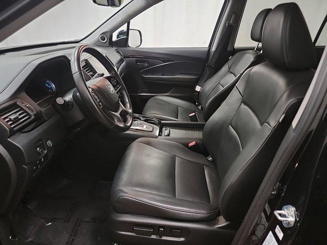 used 2022 Honda Pilot car, priced at $37,995