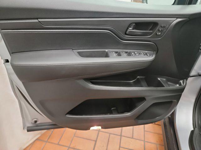 new 2025 Honda Odyssey car, priced at $45,055