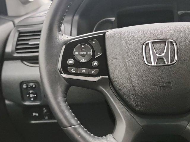 used 2022 Honda Pilot car, priced at $38,995