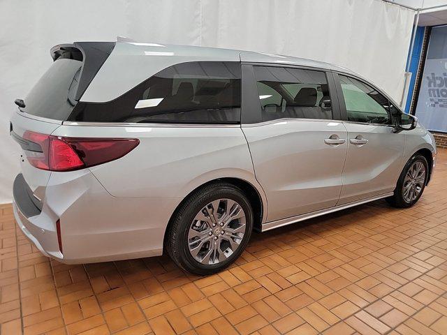 new 2025 Honda Odyssey car, priced at $48,005