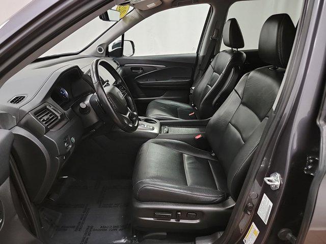 used 2022 Honda Pilot car, priced at $33,995