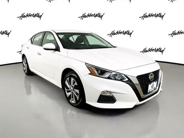 used 2019 Nissan Altima car, priced at $13,199