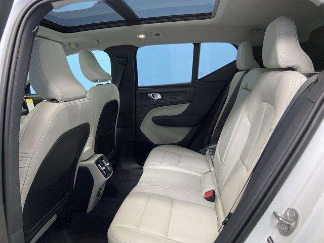 new 2025 Volvo XC40 car, priced at $49,810