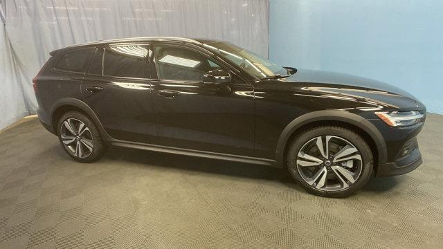 new 2025 Volvo V60 Cross Country car, priced at $53,135