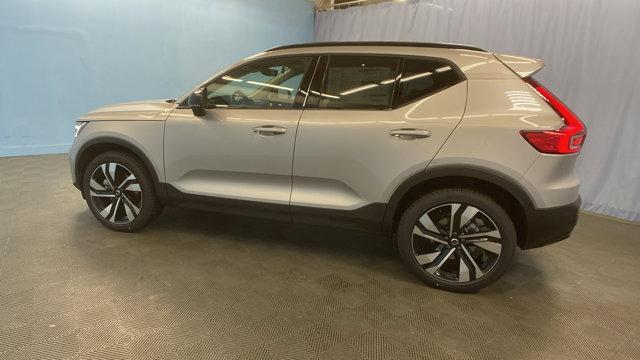 new 2024 Volvo XC40 car, priced at $44,520