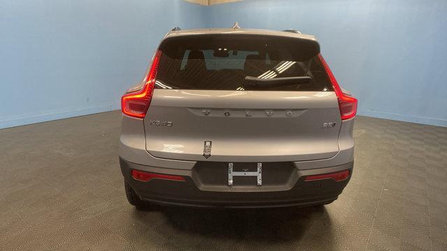 new 2024 Volvo XC40 car, priced at $44,520