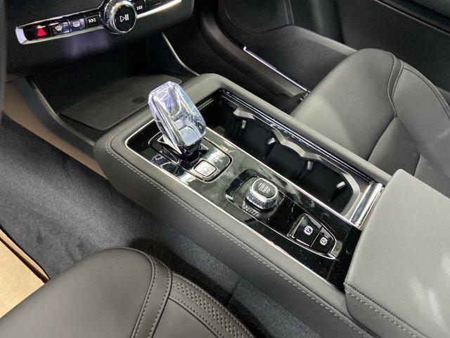 new 2026 Volvo XC90 car, priced at $68,450