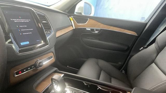 new 2025 Volvo XC90 car, priced at $60,775