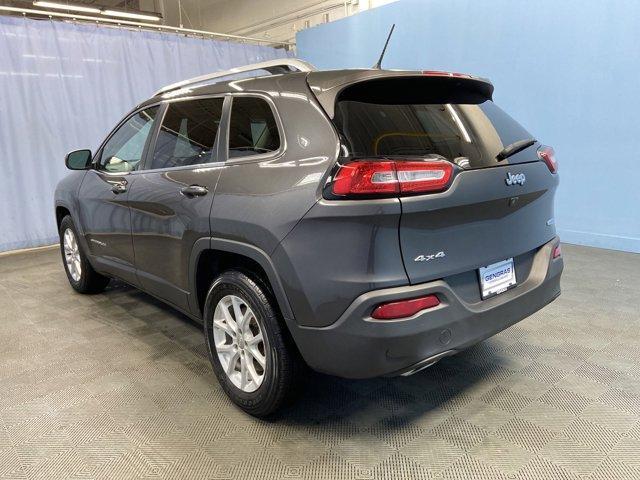 used 2017 Jeep Cherokee car