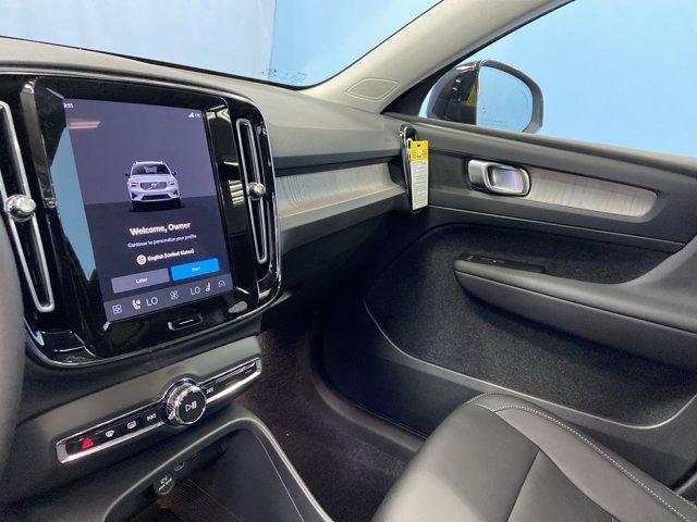 new 2026 Volvo XC40 car, priced at $47,775