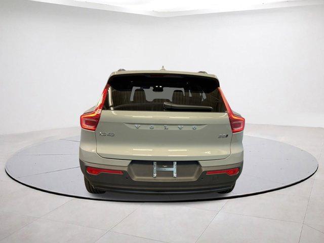 new 2026 Volvo XC40 car