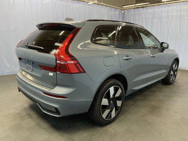 used 2024 Volvo XC60 Recharge Plug-In Hybrid car, priced at $52,900