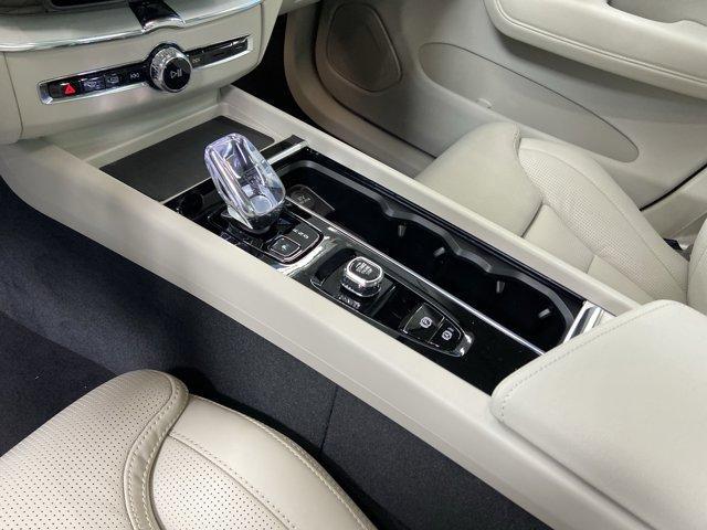 new 2026 Volvo XC60 Plug-In Hybrid car, priced at $74,435