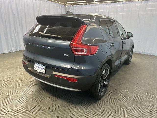 used 2022 Volvo XC40 car, priced at $29,990