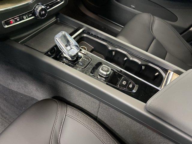 new 2026 Volvo XC60 car