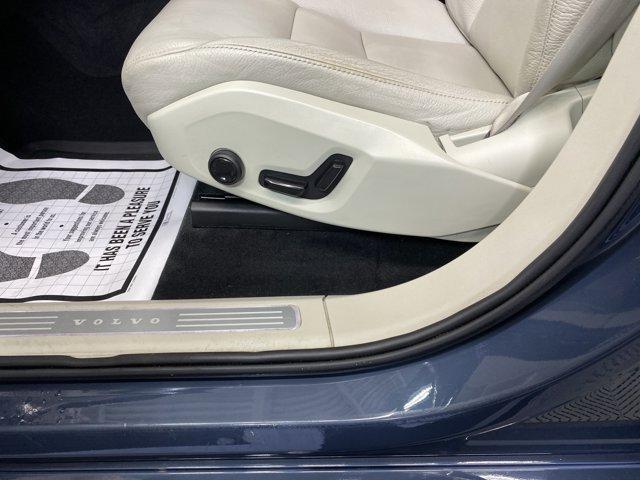 used 2018 Volvo XC90 car, priced at $18,935