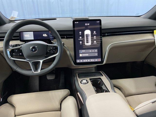 new 2025 Volvo EX90 car, priced at $89,320