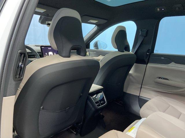 new 2025 Volvo EX90 car, priced at $89,320