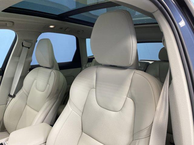 new 2026 Volvo XC60 car, priced at $63,935