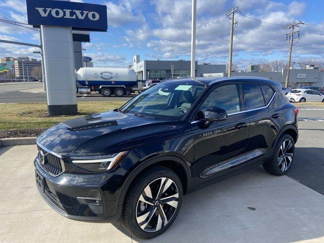 new 2025 Volvo XC40 car, priced at $50,095