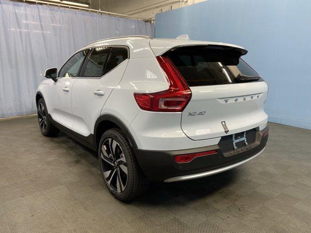 new 2025 Volvo XC40 car, priced at $48,595