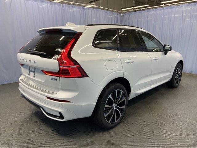new 2025 Volvo XC60 car, priced at $55,360