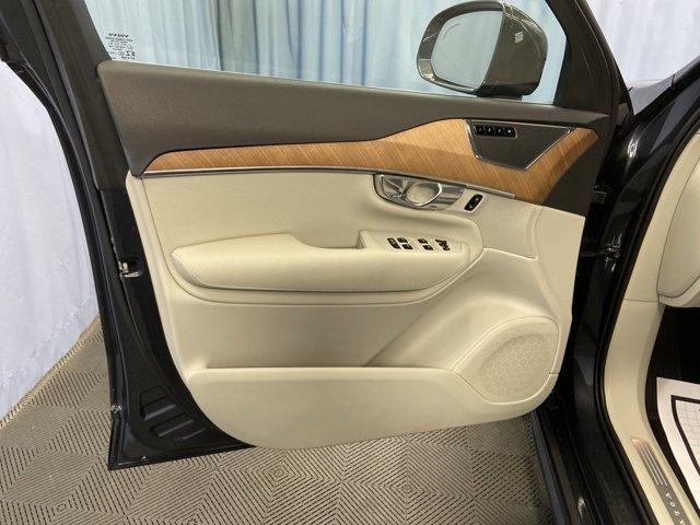 used 2022 Volvo XC90 car, priced at $39,898