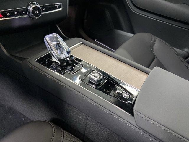 new 2025 Volvo XC90 car, priced at $64,645