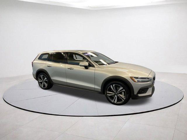 used 2025 Volvo V60 Cross Country car, priced at $42,900