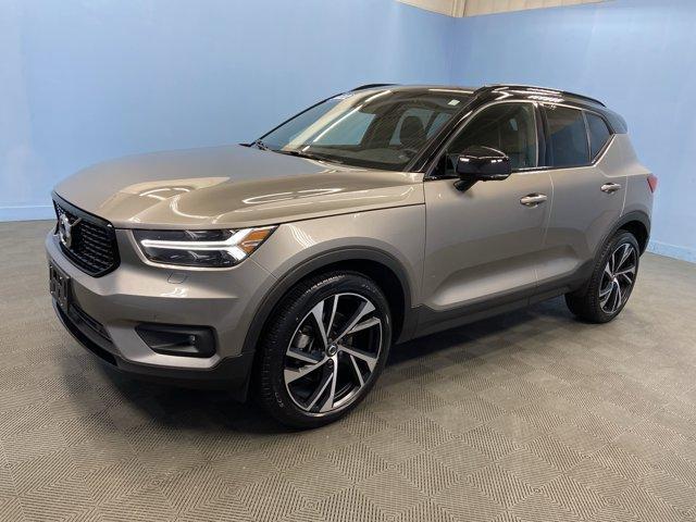 used 2022 Volvo XC40 car, priced at $25,593