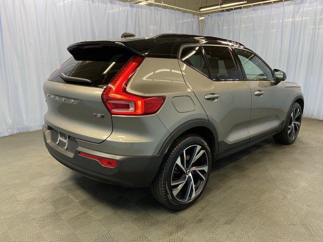 used 2022 Volvo XC40 car, priced at $25,593