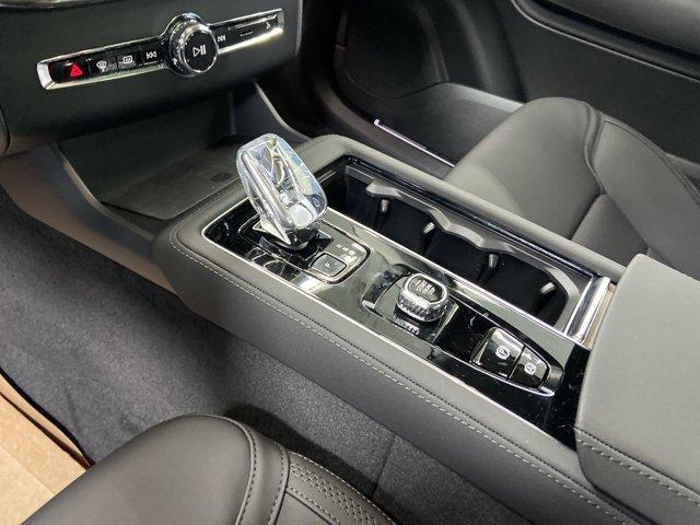 new 2025 Volvo XC90 car, priced at $69,505