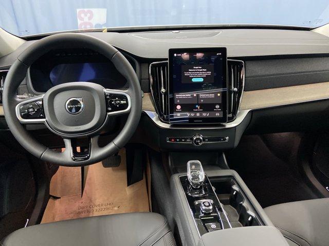 new 2025 Volvo XC90 car, priced at $69,505
