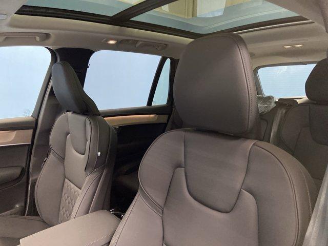 new 2025 Volvo XC90 car, priced at $69,505