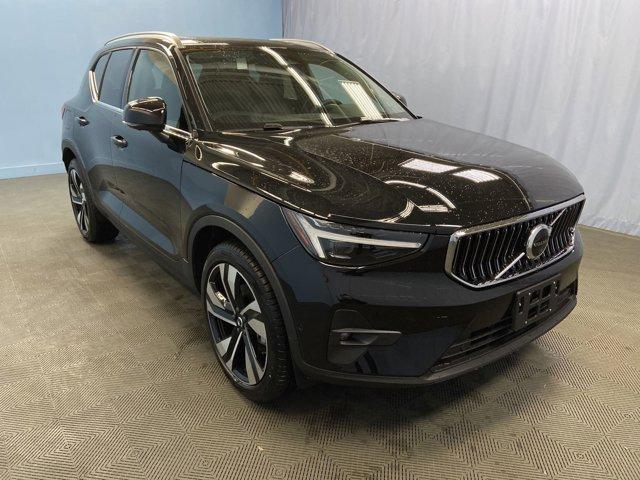 new 2025 Volvo XC40 car, priced at $47,620