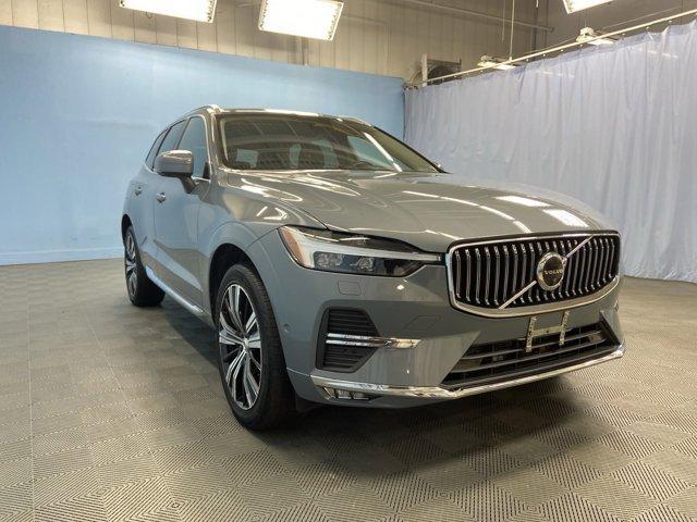 used 2022 Volvo XC60 car, priced at $35,479