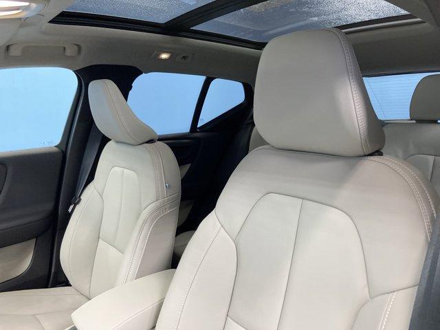 new 2025 Volvo XC40 car, priced at $50,015