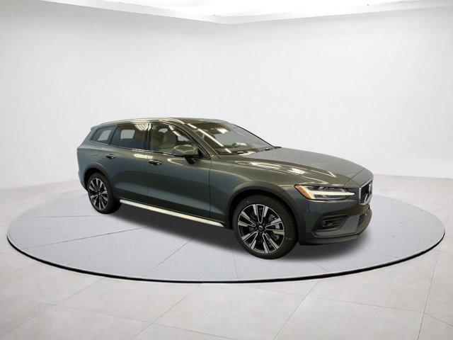 new 2026 Volvo V60 Cross Country car, priced at $57,776