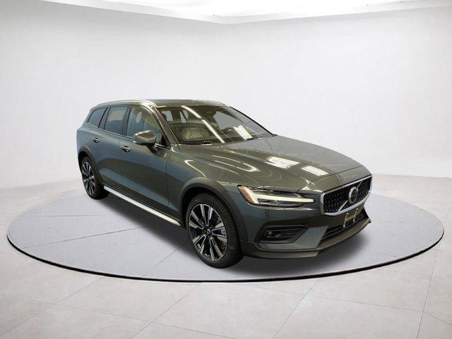 new 2026 Volvo V60 Cross Country car, priced at $57,776