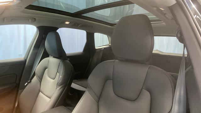 new 2025 Volvo XC60 car, priced at $51,950