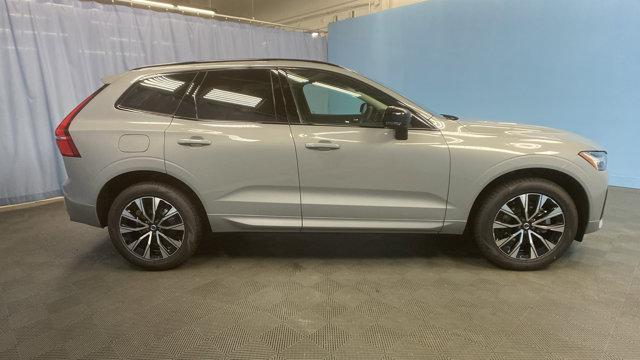 new 2025 Volvo XC60 car, priced at $46,895