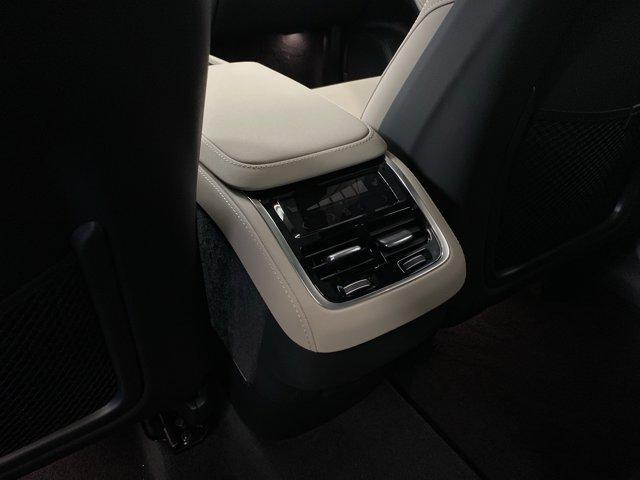 new 2026 Volvo XC90 car, priced at $66,193