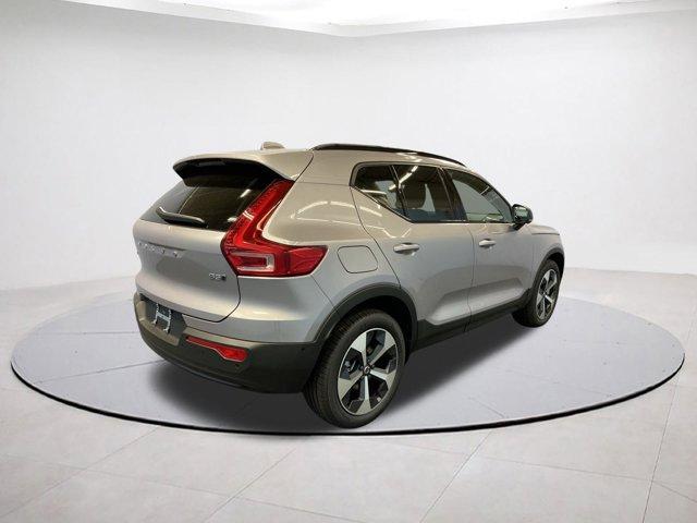 new 2026 Volvo XC40 car