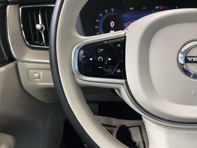 used 2022 Volvo XC60 car, priced at $29,993